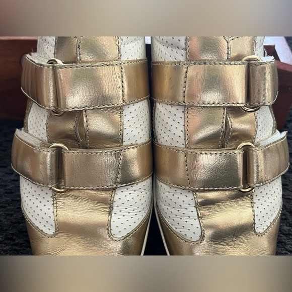 Women's Gucci Velcro Leather Sneakers Authentic GG - Picture 13 of 16